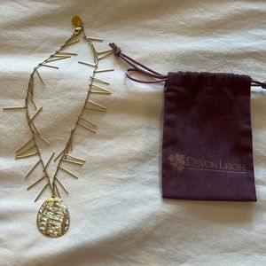 Devon Leigh gold filled lightweight necklace with shell 🐚